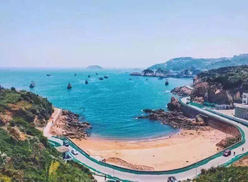 莒南县朱芦镇党委书记郑宝剑到横沟工作区调研村集体增收工作