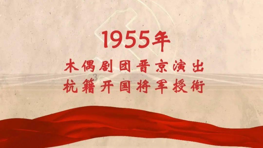 个高又胖的老年人，要怎么挑选女装衣服呢？游戏画面