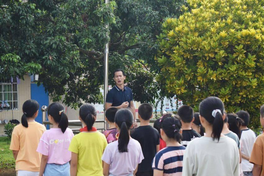 2024全省两会特别报道 省人大财经委召开会议 审查计划和预算报告草案