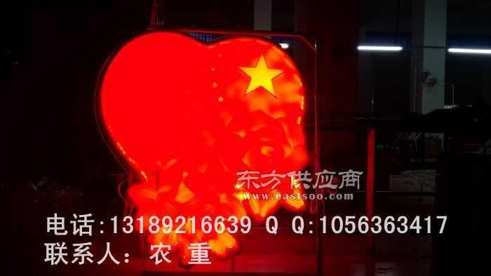 集装箱货运船