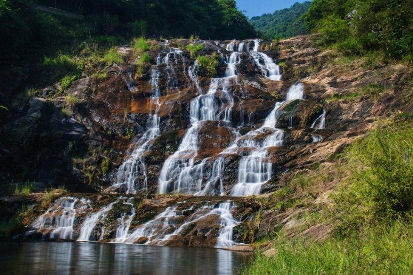 书讯 |《巡山》出版发行