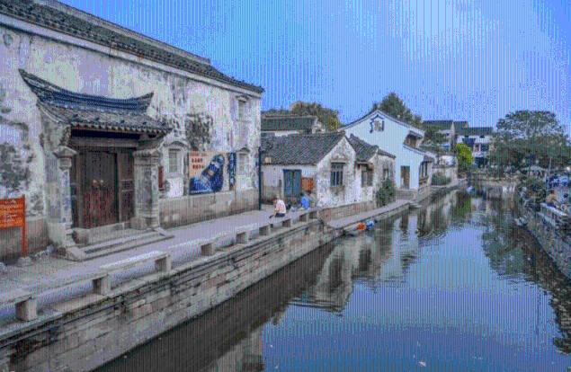 跳跃的木偶