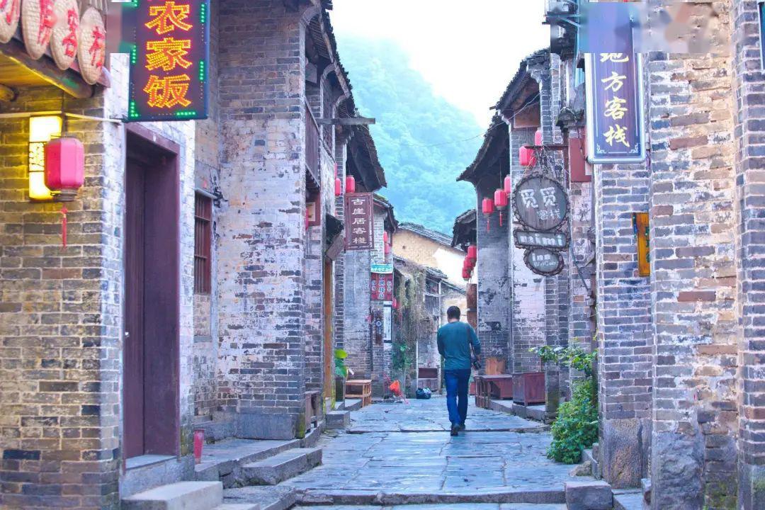密室逃脱4之可怕的电影院